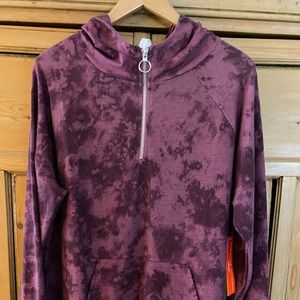 Nwt Adrienne Vittadini hooded quarter zip